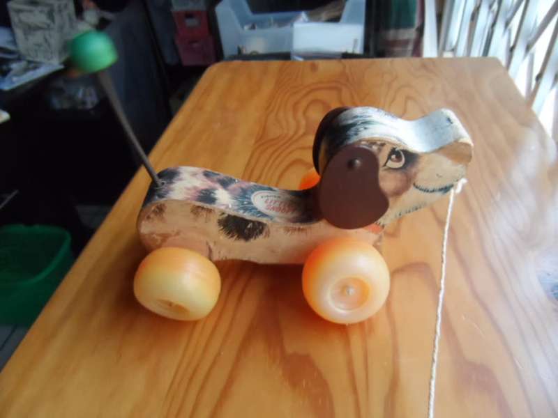 VINTAGE FISHER PRICE PULL ALONG DOGGIE