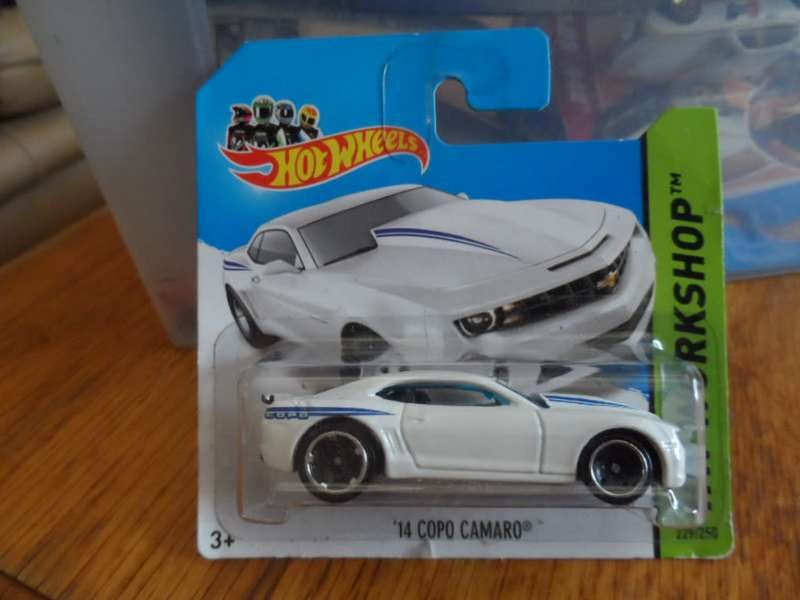 Hot Wheels Workshop Series `14 Chevrolet Copo Camaro        [M53]
