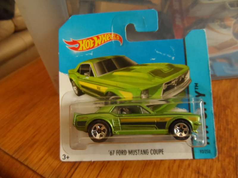 Hot Wheels 67 Ford Mustang Coupe 93/250 BFD83 Green  [m56]