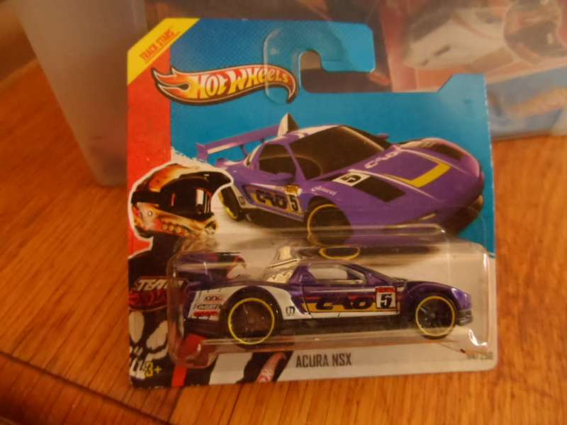 Hot Wheels Acura NSX HW Racing 114/250   [m57]