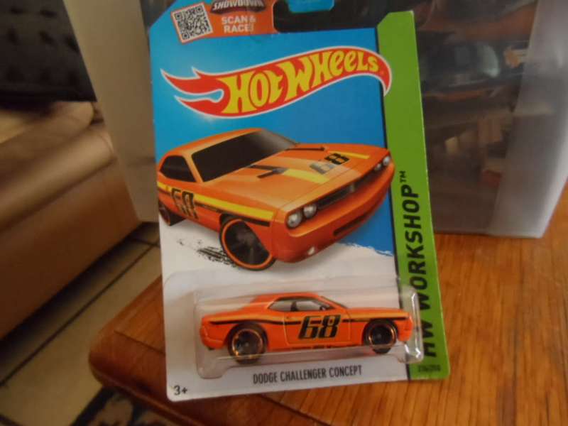 2015 Hot Wheels HW Workshop Dodge Challenger Concept #234 Orange  [m57]