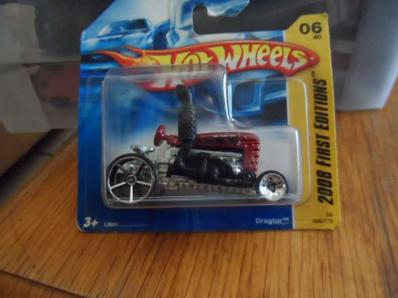 Hot Wheels `DRAGTOR` red   hw first editions  [m 57]