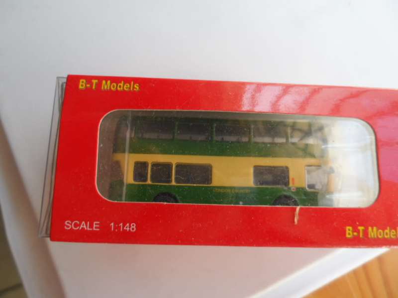 N GAUGE LEYLAND ATLANTEAN `LONDON COUNTRY`  CIRCA 1979 TO 1988   [D24]