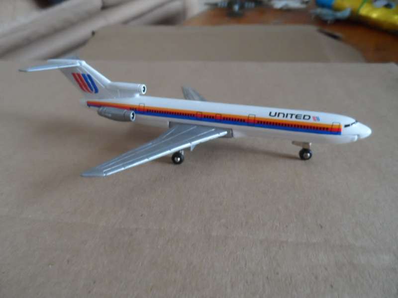 ertl 1660g united airliner