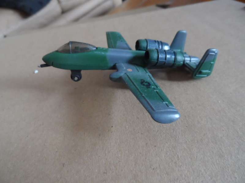 MATCHBOX VINTAGE SKYBUYSTER SB-32 A-10 FAIRCHILD THUNDERBOLT