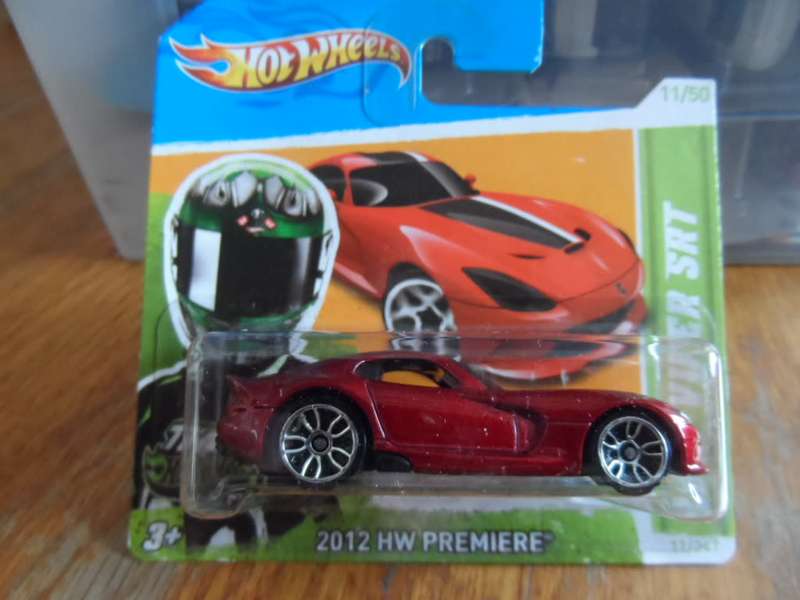 2012 NEW MODELS Hot Wheels 2013 VIPER SRT 11/247 -sealed short card-[m51]
