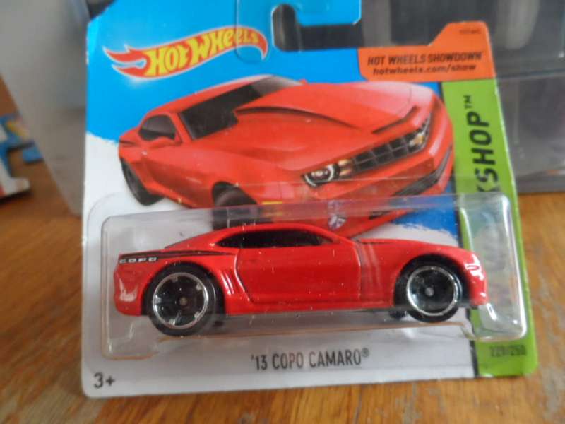 2014 Hot Wheels HW Workshop `13 Copo Camaro #229 Red-sealed short card  [m51]