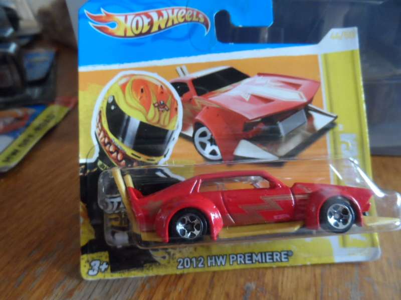 HOT WHEELS - 2012 NEW MODELS SERIES - Mad Manga - 44 of 50-sealed short card-[m50]