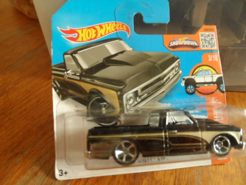 2016 HOT WHEELS `67 CHEVY C10, BLACK, #3/10 HW HOT TRUCKS-sealed short card-[m47]