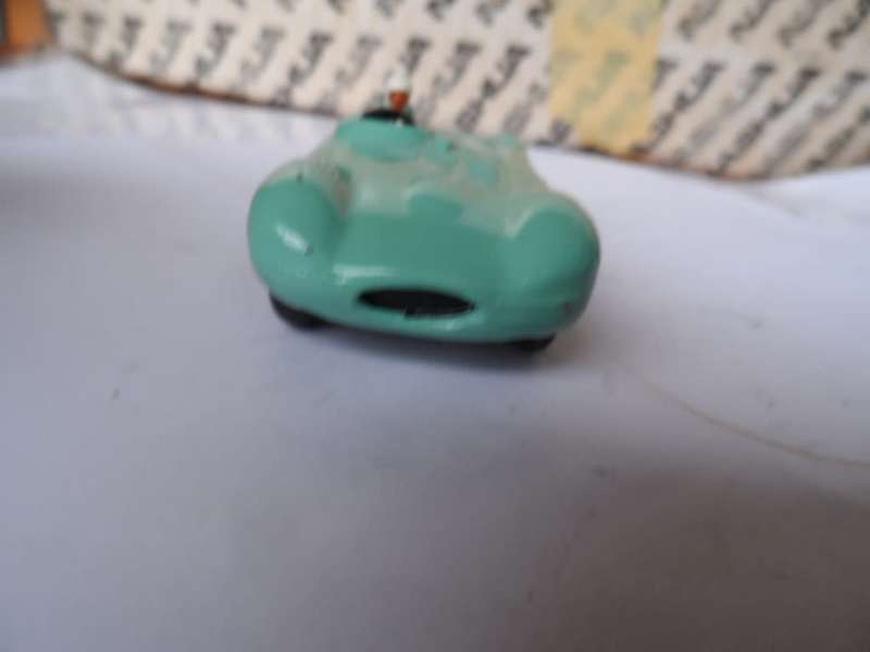 Vintage Dinky Toys Jaguar Type D Sports Car No 238 With Blue Wheel Hubs, REPAINTED [D24]