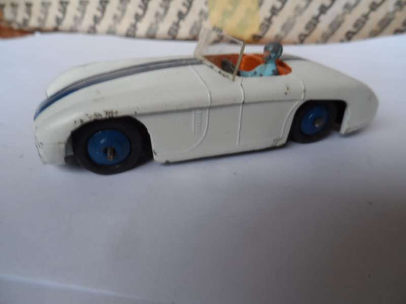 Vintage Dinky Toys Cunningham C-5R No. 133, repainted  [d24]