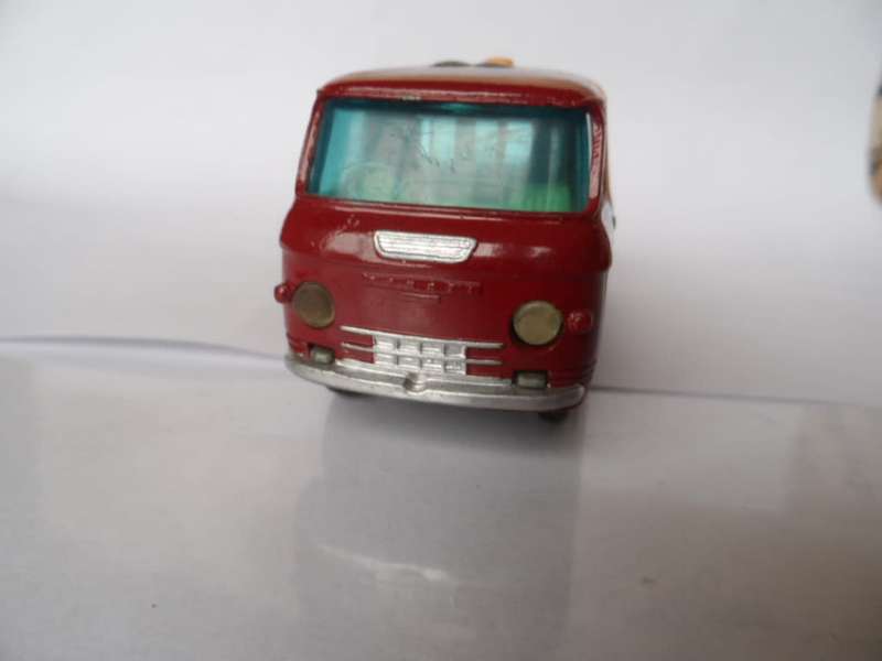 vintage corgi toys commer 3/4 chasis repainted [ d24]