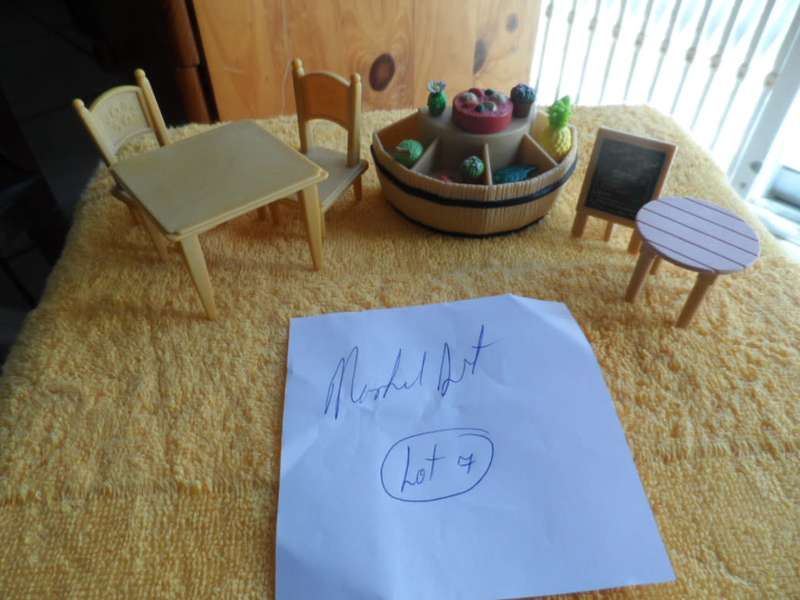 Sylvanian original market stand