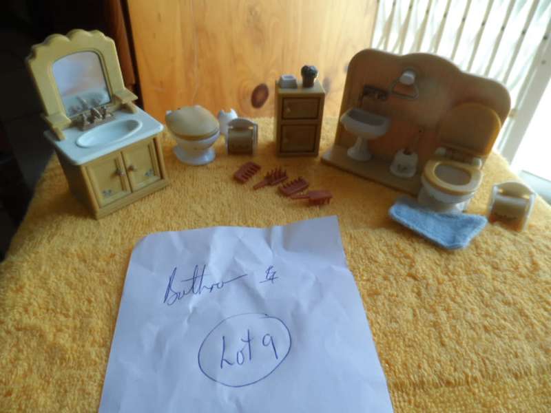 Sylvanian original bathroom