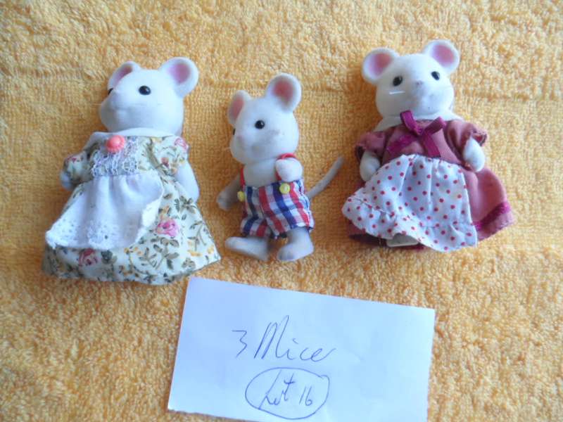 Sylvanian original 3 mice