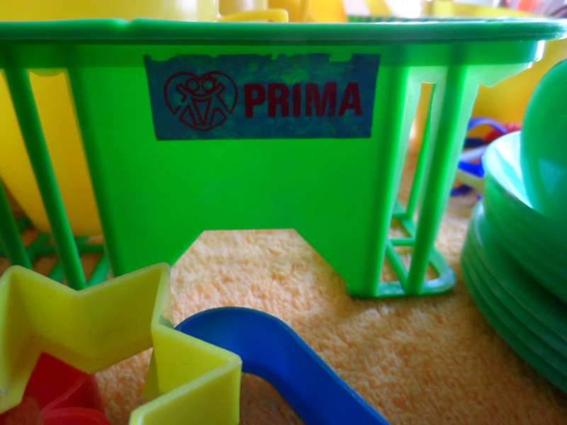 Awesome Prima plastic dry rack and cups and saucers cutlery etc