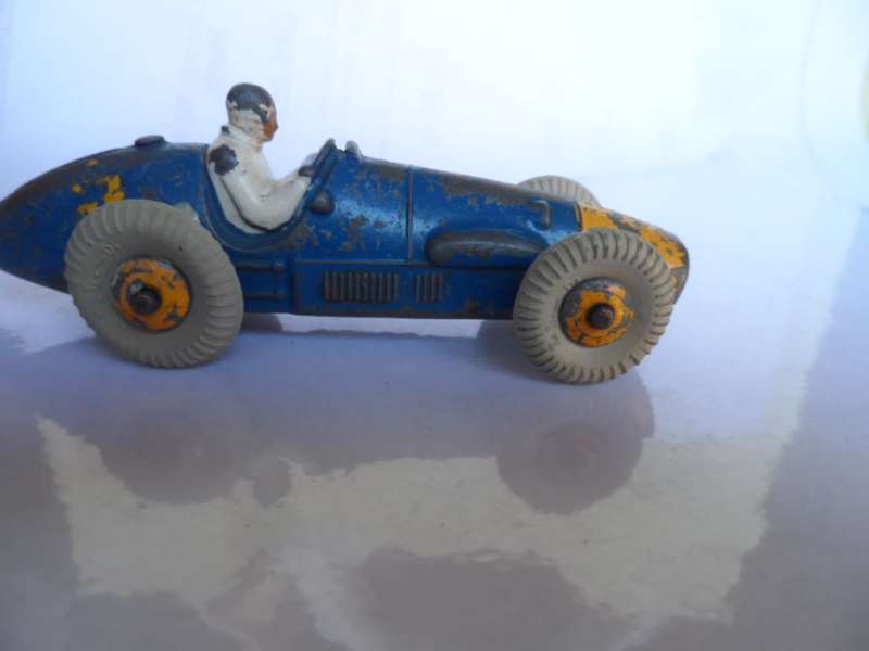 Vintage Dinky 234 Ferrari Racing Car  [m23]