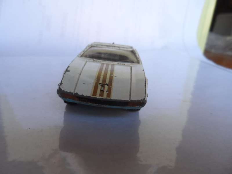 Vintage Corgi Toys G#271 HIA 5000 Mangusta And DeTomaso Chassis   [m23]