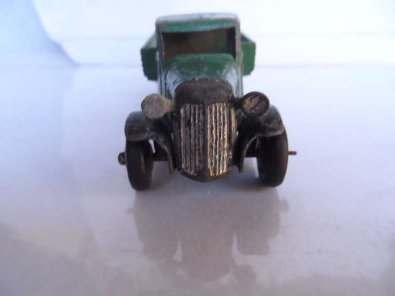 vintage dinky 25a open sided truck circa late 1940s , complete [m22]