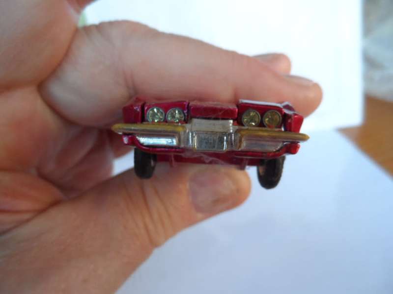 CORGI TOYS CHEVROLET CORVETTE STING RAY #310 ROSE  c1963  [m22]
