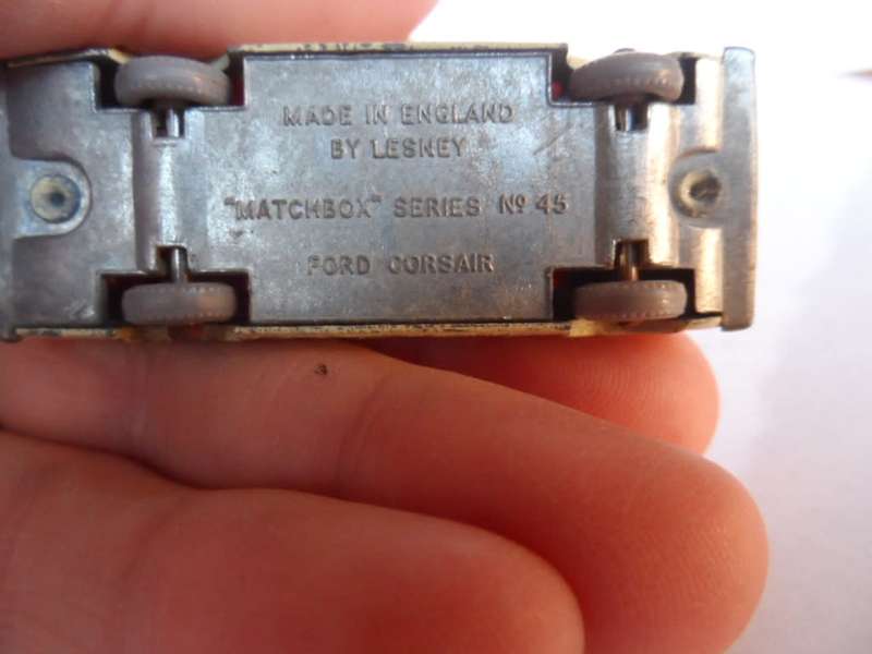 Matchbox Lesney Series 45 Ford Corsair - Grey Wheels