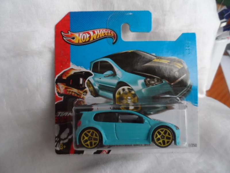 Hot Wheels HW Showroom (2012) Blue Volkswagen Golf GTI Car 177/250 [m47]