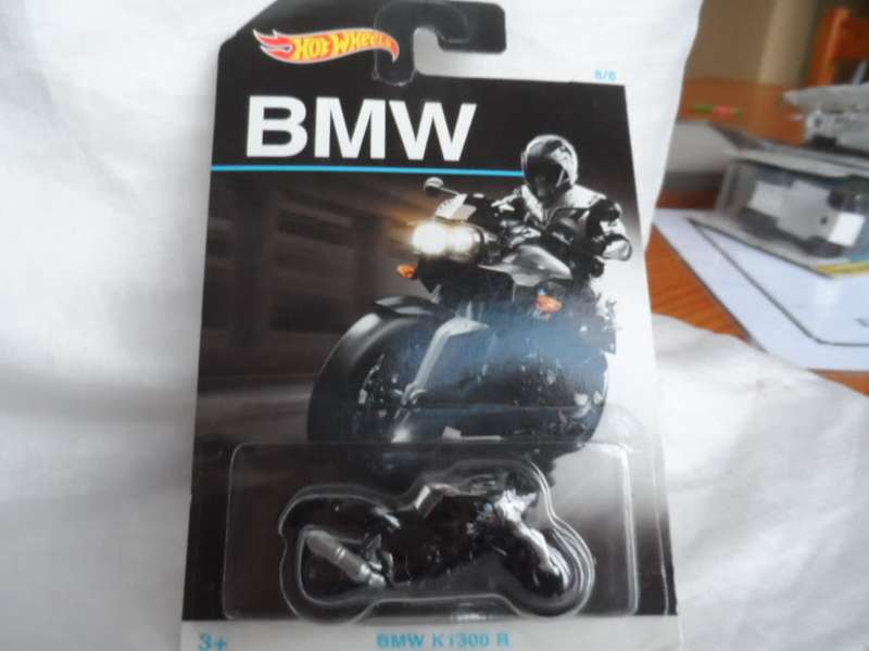 Hot Wheels BMW COLLECTION - 8/8 - BMW K1300 R  [m49]