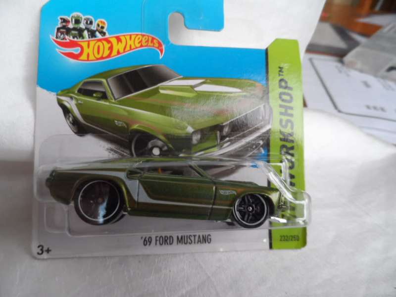 HOT WHEELS 2013 WORKSHOP SERIES 69 FORD MUSTANG  [m53]