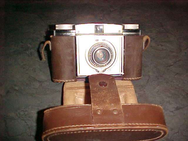 Vintage Paxina Camera