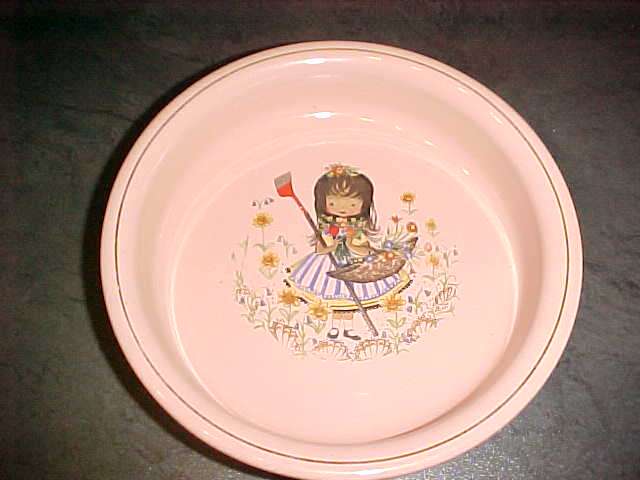 Girls porridge bowl