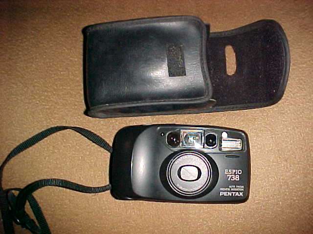 Pentax Espio 738 auto focus  red eye reduction camera