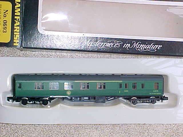 N GAUGE BR 63 FT MK 1 CORR BRAKE [BCK] MAL. GRN SR