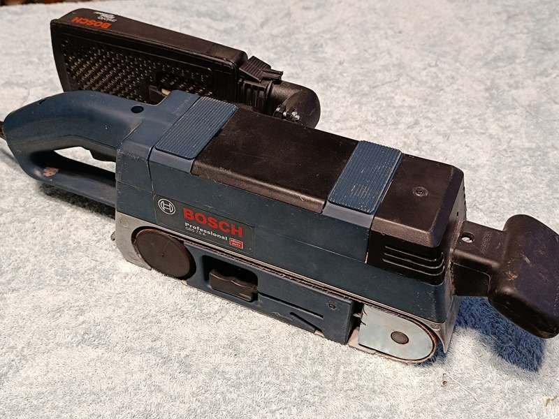 Bosch professional belt sander