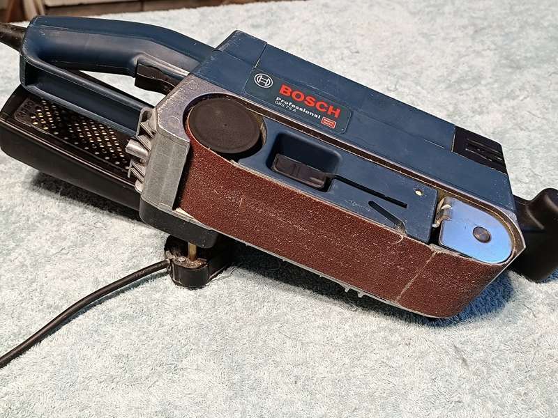Bosch professional belt sander