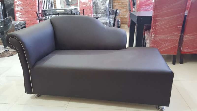 Classy 2 Seater Corner  Couch/Sofa