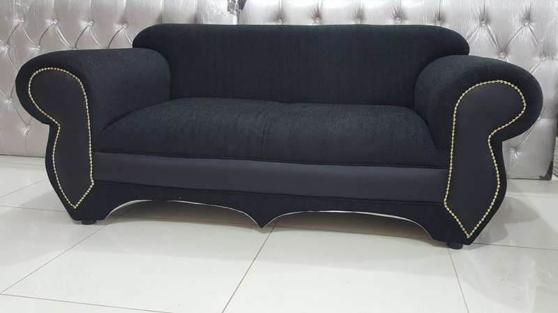 Chelsea 2 Seater Couch / Sofa - With 2 Free Cushions