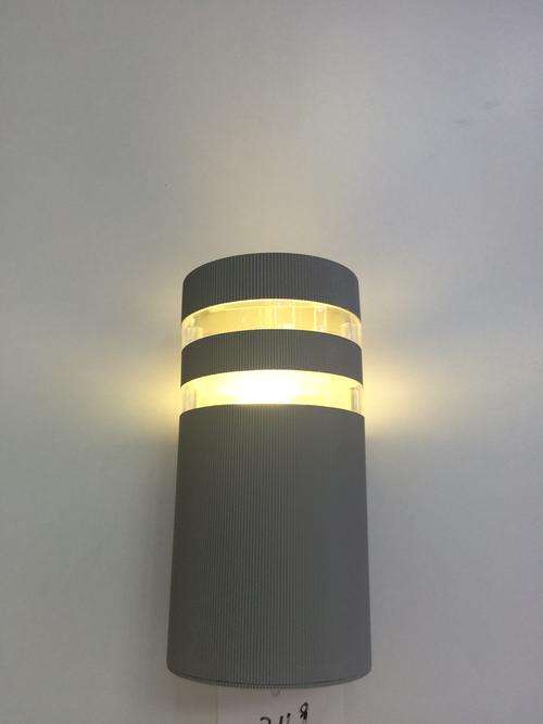 Outdoor Waterproof Wall Lamp-- Garden Balcony Cottage Street Light