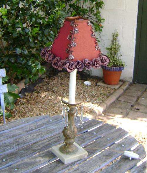vintage little table lamp with crystals