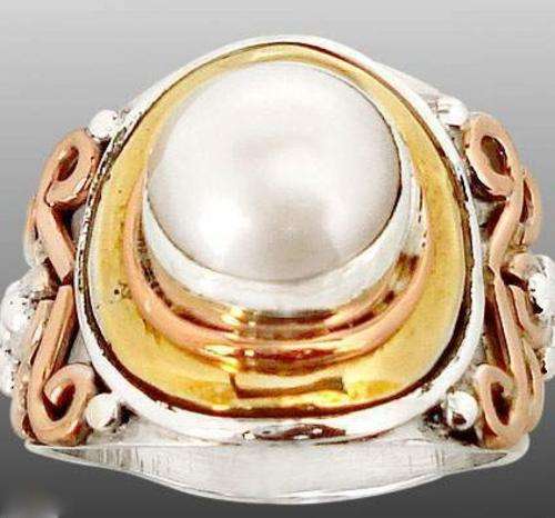 STUNNING !! VICTORIAN STYLE PEARL RING IN SOLID 925 STERLING SILVER. Size 8.5