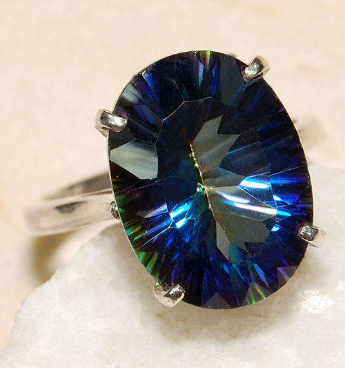 14ct RAINBOW MYSTIC TOPAZ in SOLID 925 STERLING SILVER RING , Size 7.5