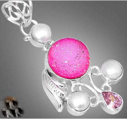 GORGEOUS SOLID 925 STERLING SILVER PINK DRUZY, TOPAZ & PEARL PENDANT. 1 6/8"