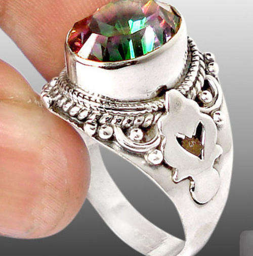 SOLID 925 STERLING SILVER & MYSTIC TOPAZ RING. Size 7