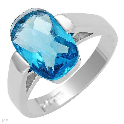 STUNNING RING IN 925 SILVER WITH SKY BLUE CUBIC ZIRCONIA. SIZE 7.