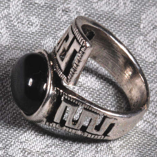TIBETAN SILVER & BLACK AGATE RING . SIZE 8