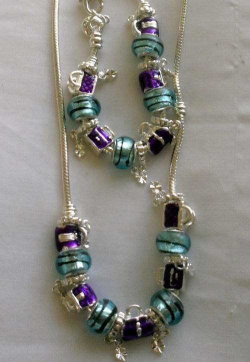 PRETTY PANDO BRACELET & NECKLACE SET IN PURPLE / BLUE. HANDBAG CHARMS  925  SILVER  (alloy filled)