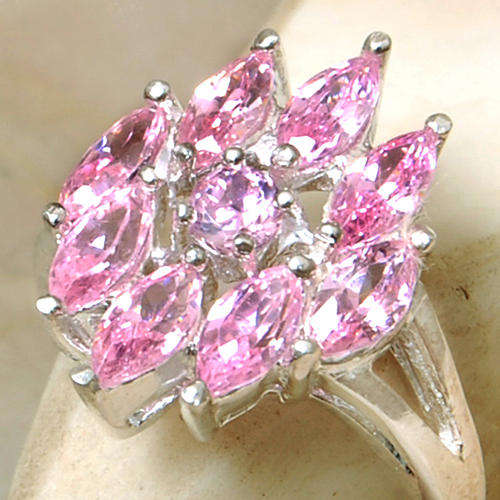 BEAUTIFUL RING WITH PINK KUNZITE IN SOLID 925 STERLING SILVER. SIZE 8.