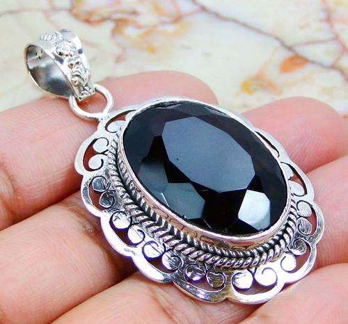 EXQUISITE !! PENDANT IN SOLID 925 SILVER WITH SMOKY TOPAZ QUARTZ. 56 mm.