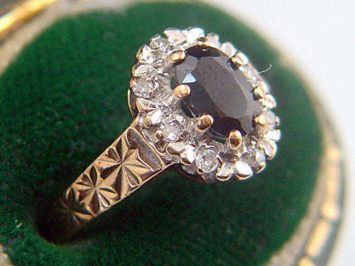 BEAUTIFUL VINTAGE! SOLID 9CT. GOLD RING WITH GENUINE DARK BLUE SAPPHIRE & 8 DIAMONDS.SIZE 6 3/4.