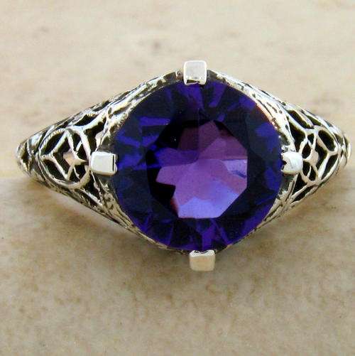 STUNNING! Amethyst & 925 Sterling Silver Filigree Ring. Ring Size 8 1/2.