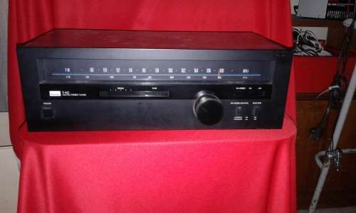 Sansui FM/AM tuner T-60